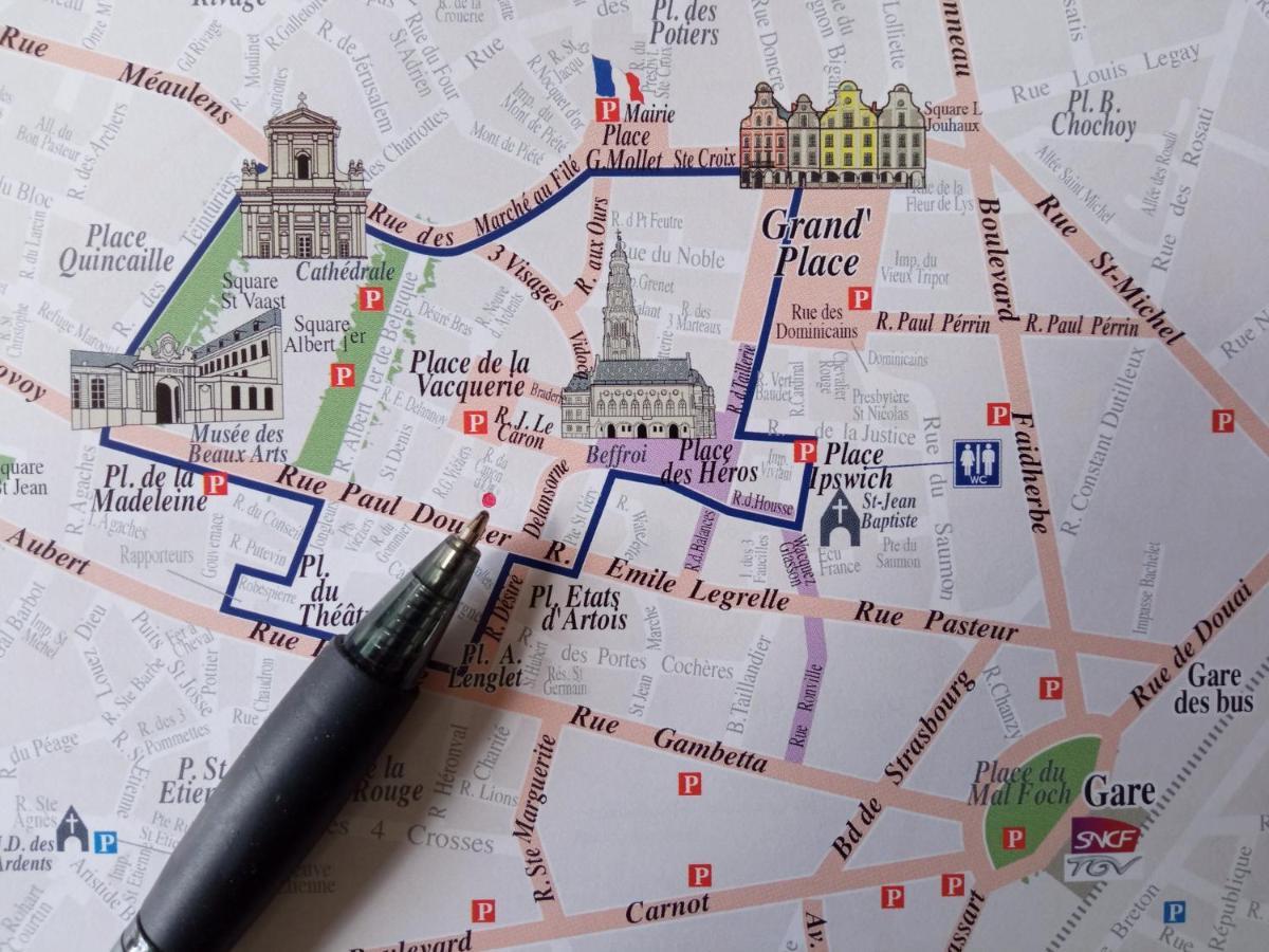 Apartament Au Pied Du Beffroi Arras Zewnętrze zdjęcie